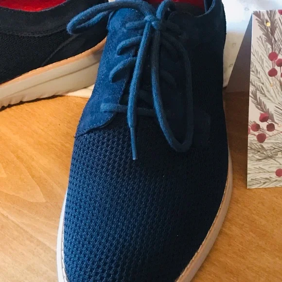 UGG Hyperweave Knit/Suede Derby